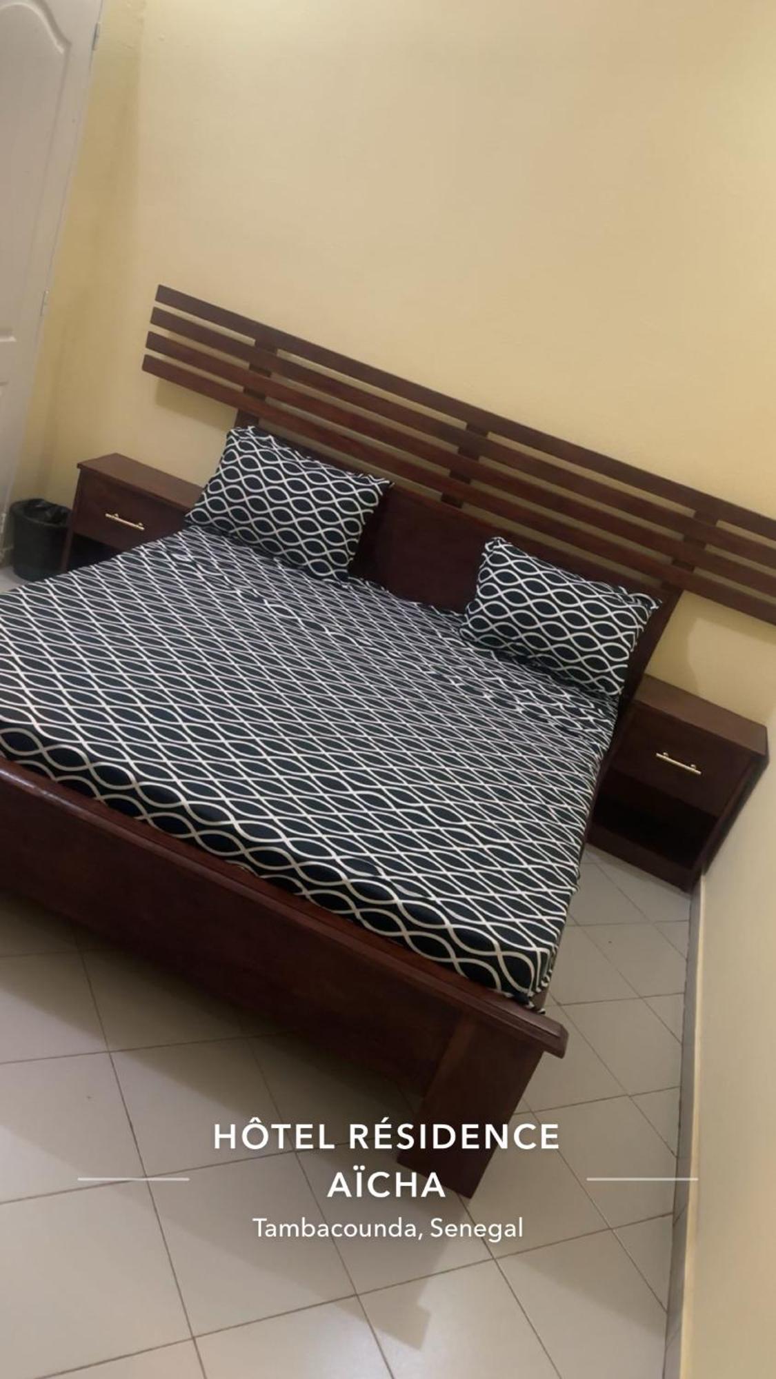 Hotel Residence Aicha Tambacounda Экстерьер фото